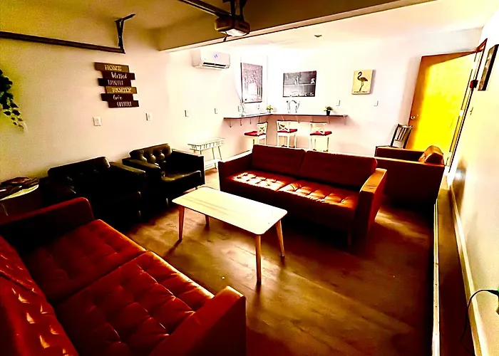 Capsule Hostel Newark